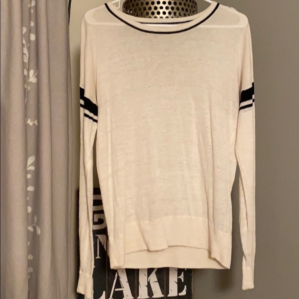 Light sweater - Picture 2 of 2
